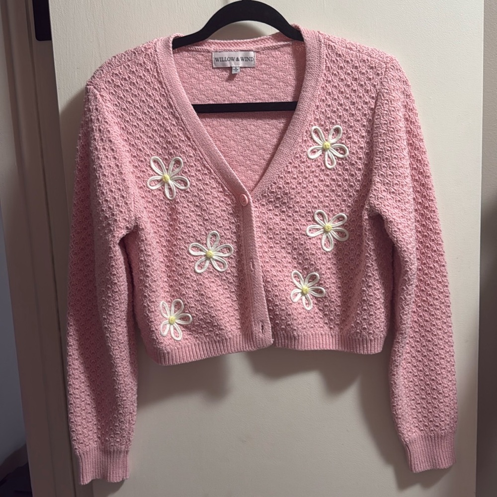 Willow & Wind Pink Daisy Embroidered Cropped Cardigan, Size L